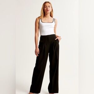 Abercrombie Essential Tuckable Squareneck Rib Tank, size S, like new!